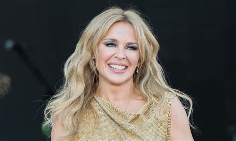 kylie minogue glastonbury 2021.